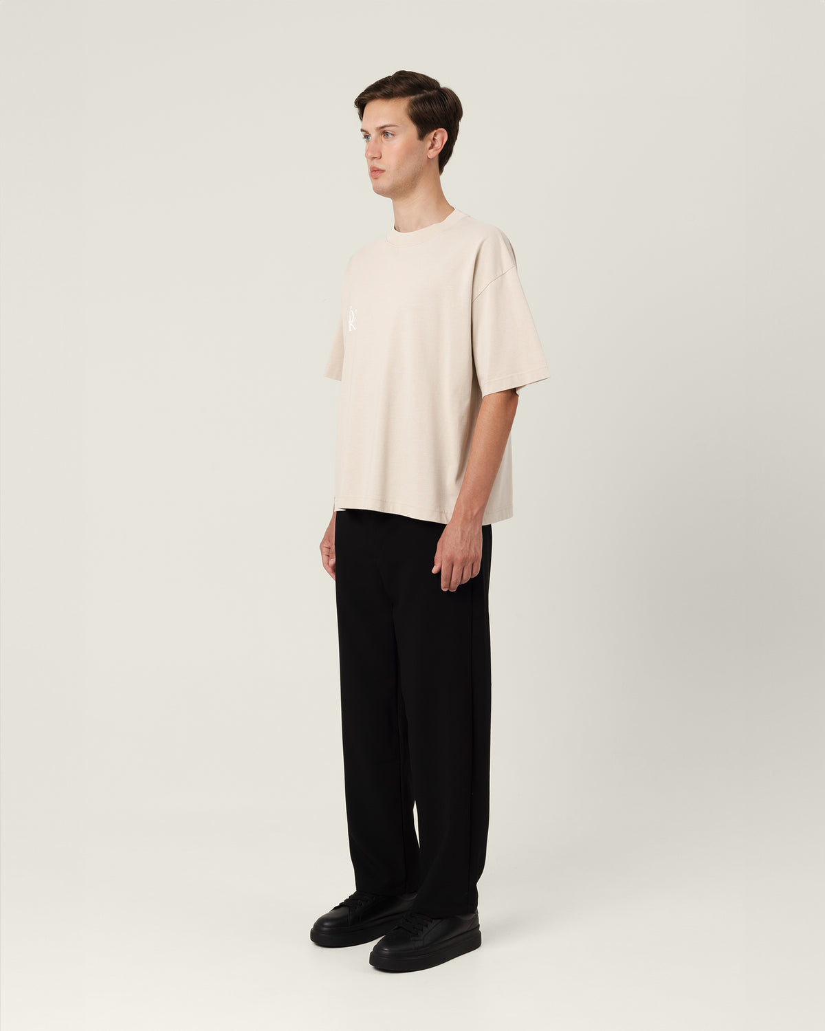 redoak_tshirt_cropped_bege_mail_1