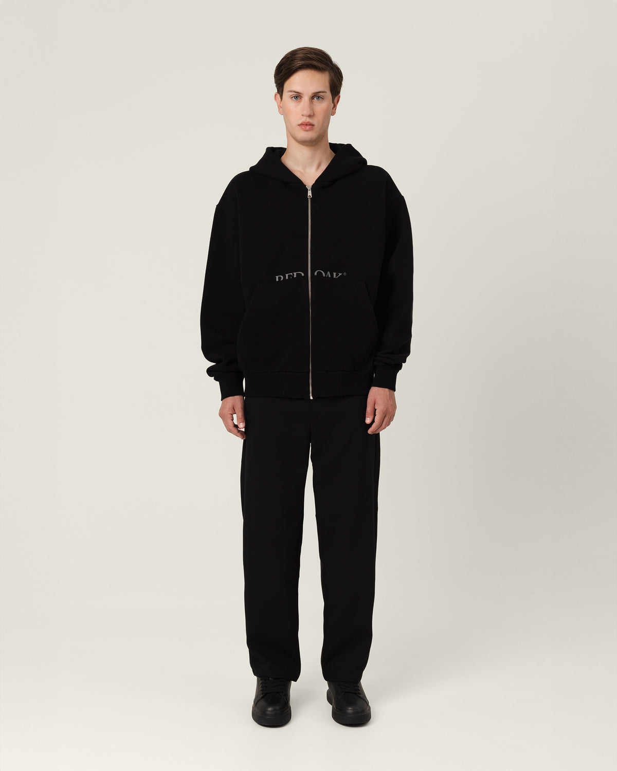 redoak_zipper_sweatshirtblackrace_1